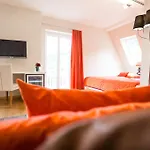 Gaestehaus & Weingut Cluesserath-weiler 4*