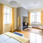 Casa de hóspedes Gaestehaus & Weingut Cluesserath-weiler 4*