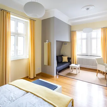 בית הארחה Gaestehaus & Weingut Cluesserath-weiler 4*