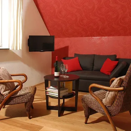 Casa de hóspedes Gaestehaus & Weingut Cluesserath-weiler